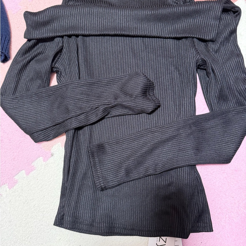 SHEIN Black Off-Shoulder Ribbed Sweater